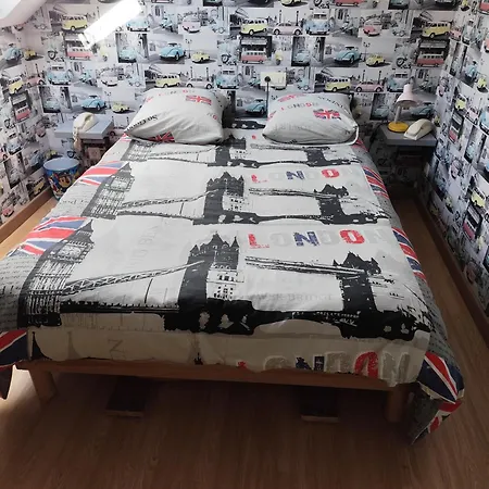 Luna Δωμάτια σε οικογενειακή κατοικία *